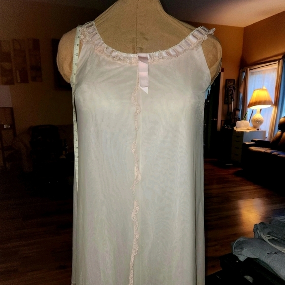 Vintage Pink Odette Barsa Sleeveless Nylon Gown Negligee - Picture 7 of 7